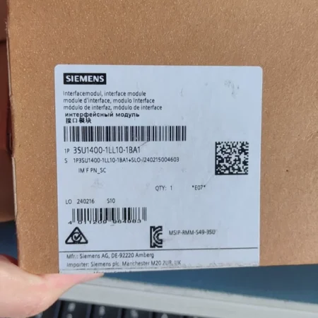 Siemens 3SU1400-1LL10-1BA2 Industrial Push Button