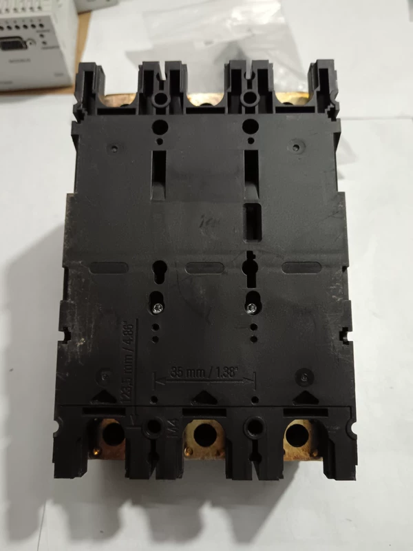 Motor Protection SIEMENS 3VA1225-4EE32-0AA0 Circuit Breaker 3 Motor Protection SIEMENS 3VA1225-4EE32-0AA0 Circuit Breaker - Image 3