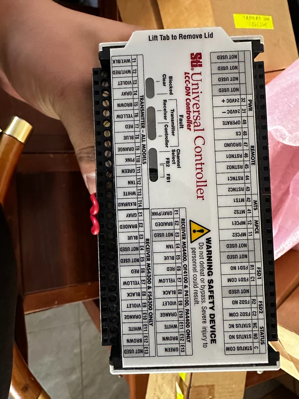 STI 43516-0010 LCC-DN-DC1 Controller for Industrial Safety
