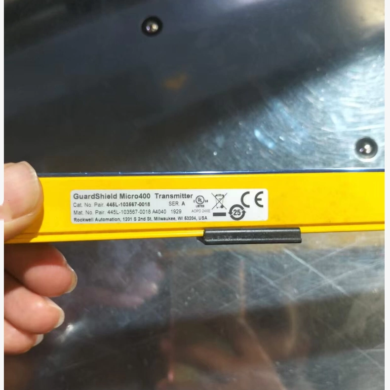 Safety Light Curtain Allen-Bradley 445L-103567-0018 - High Resolution Guarding