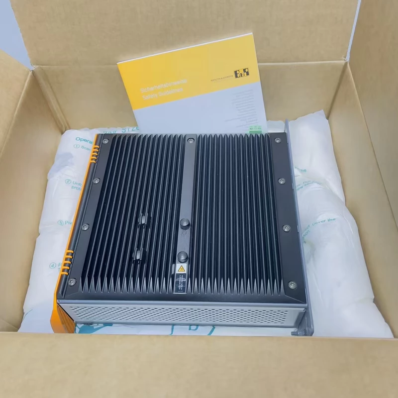 Industrial Automation with B&R 5PC810.SX01-00 Servo Drive 2 Industrial Automation with B&R 5PC810.SX01-00 Servo Drive - Image 2