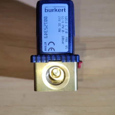 Industrial Fluid Control Burkert 6014 C 2.0 FKM Pilot Valve