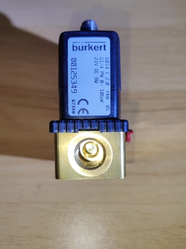 Industrial Fluid Control Burkert 6014 C 2.0 FKM Pilot Valve 1 Industrial Fluid Control Burkert 6014 C 2.0 FKM Pilot Valve