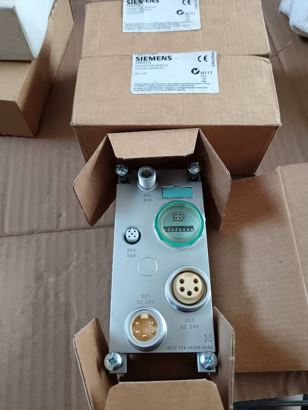 Distributed I/O Power Module SIEMENS 6ES7194-4AD00-0AA0 2 Distributed I/O Power Module SIEMENS 6ES7194-4AD00-0AA0 - Image 2