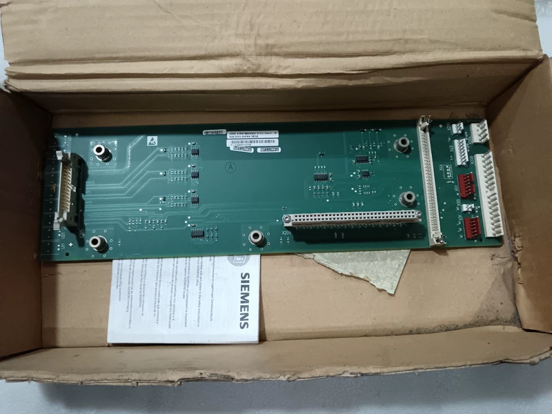 Industrial Motor Control SIEMENS 6SE7031-2HF84-1BG0 Drive