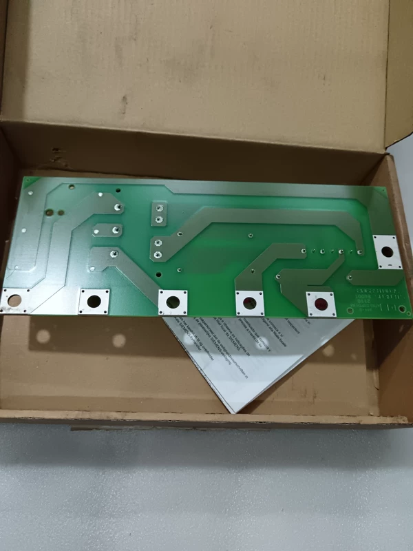 Industrial Motor Control SIEMENS 6SE7031-7HF84-1HH1 Drive Unit 3 Industrial Motor Control SIEMENS 6SE7031-7HF84-1HH1 Drive Unit - Image 3