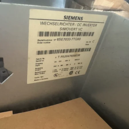 Siemens Model 6SE7033-7TG60 AC Drive - Industrial Grade