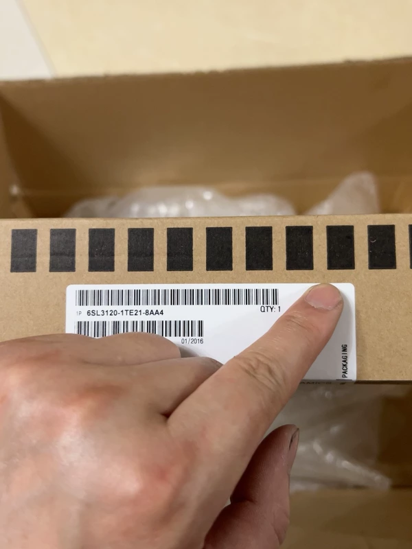 Siemens 6SL3120-1TE21-8AA4 Sinamics S121 Power Module 1 Siemens 6SL3120-1TE21-8AA4 Sinamics S121 Power Module