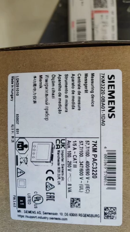 Siemens SENTRON PAC3200 7KM3220-0BA01-1DA1 Power Meter 1 Siemens SENTRON PAC3200 7KM3220-0BA01-1DA1 Power Meter