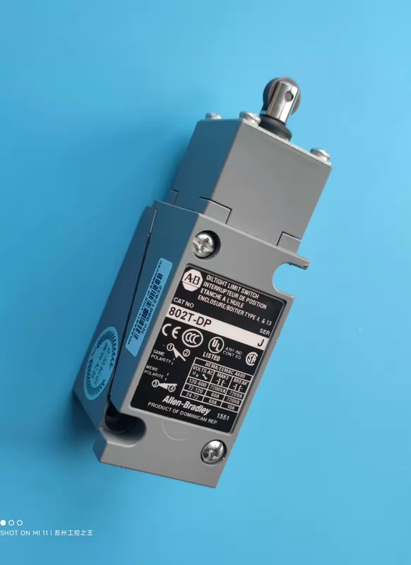 Allen-Bradley Limit Switch 802T-DPJ - Durable & Accurate 1 Allen-Bradley Limit Switch 802T-DPJ - Durable & Accurate