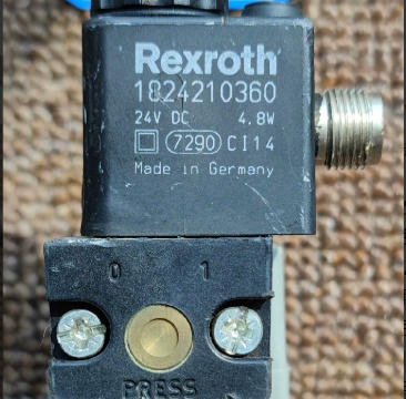 Rexroth 820024994 Hydraulic Valve for Industrial Applications