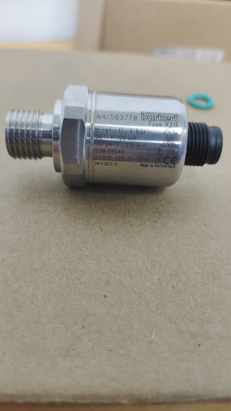 Burkert 8317 Level Transmitter - High Precision Sensor 1 Burkert 8317 Level Transmitter - High Precision Sensor