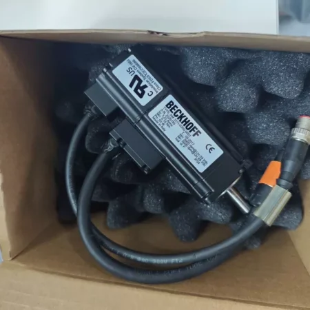 Precision Motion Control Beckhoff AM3111-0300-0001 Motor
