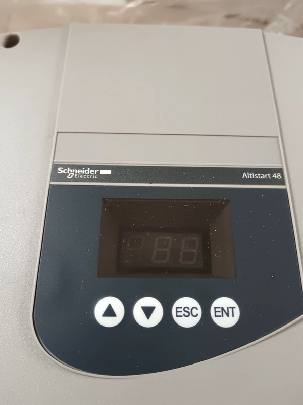 Schneider ATS48D47Q Soft Starter 47A Pump Fan Compressor 2 Schneider ATS48D47Q Soft Starter 47A Pump Fan Compressor - Image 2