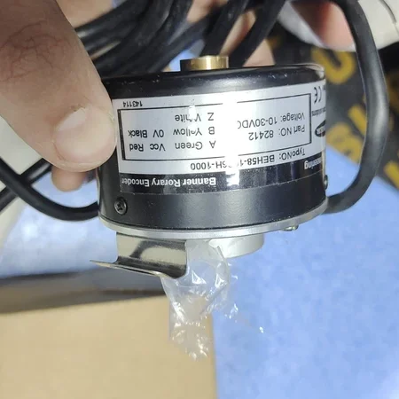 Precision Rotary Encoding: Banner BEH58-10S6H-1000 Model Encoder