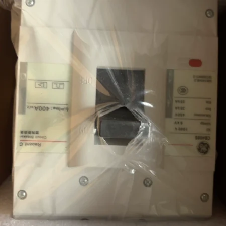 Circuit Breaker GE CB400S - Reliable Power Distribution