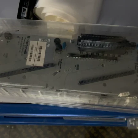 Module Base Honeywell CC-TAON11 - Durable DIN Rail Mount