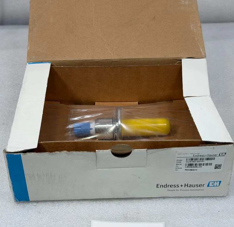 Industrial Water Monitoring Endress+Hauser CLS16D Sensor 2 Industrial Water Monitoring Endress+Hauser CLS16D Sensor - Image 2
