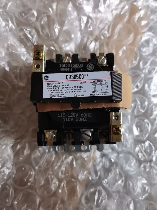 GE CR305C002NEMA Contactor for Motor Control Industrial Use 1 GE CR305C002NEMA Contactor for Motor Control Industrial Use