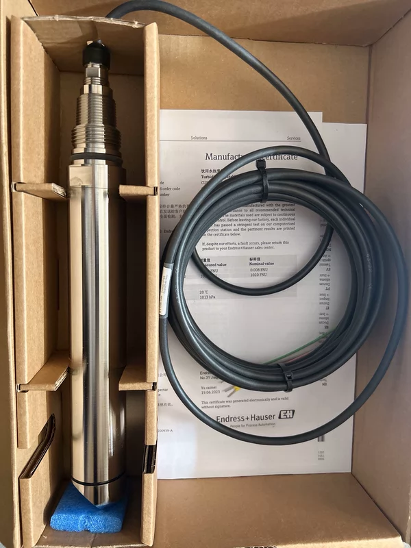Water Quality Monitoring Endress+Hauser CUS52D-10140 Sensor 1 Water Quality Monitoring Endress+Hauser CUS52D-10140 Sensor