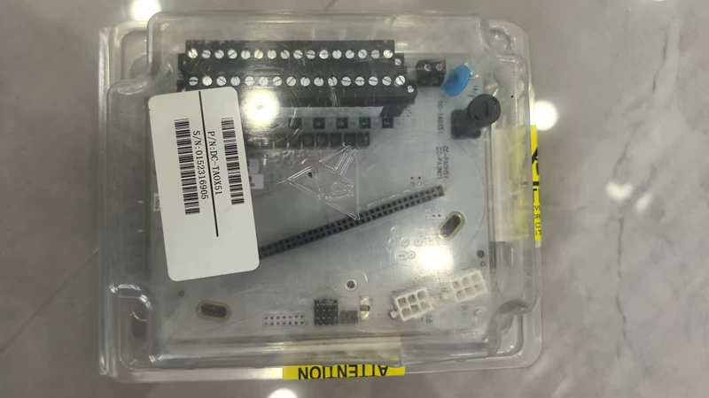 Process Control Solution Honeywell DC-TAOX51 PLC Base Unit 1 Process Control Solution Honeywell DC-TAOX51 PLC Base Unit