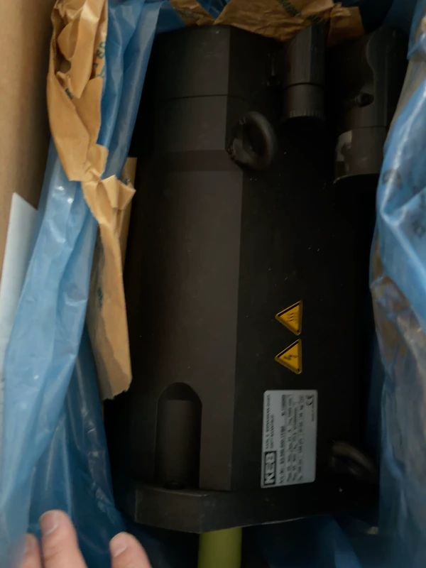 High Torque Servo Motor KEB E3.SM.500-1YB0 5kW 3 High Torque Servo Motor KEB E3.SM.500-1YB0 5kW - Image 3