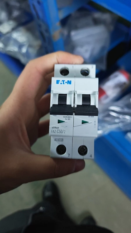 Miniature Circuit Breaker EATON FAZ-C50/2-AS 50A 3 Miniature Circuit Breaker EATON FAZ-C50/2-AS 50A - Image 3