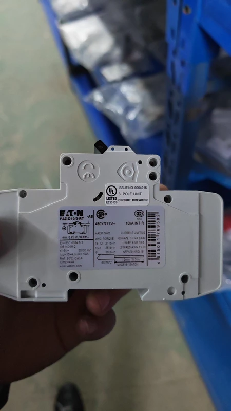 Miniature Circuit Breaker EATON FAZ-D10/3-RT 10A 3-Pole 3 Miniature Circuit Breaker EATON FAZ-D10/3-RT 10A 3-Pole - Image 3