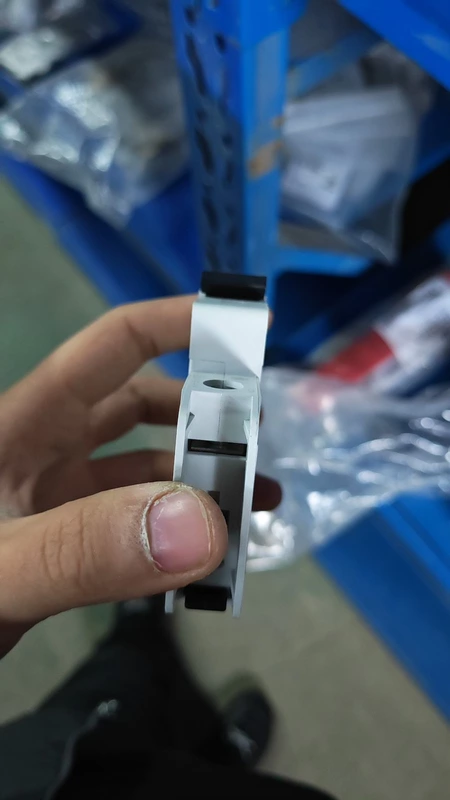 Miniature Circuit Breaker EATON FAZ-D1/1-NA D-Curve 3 Miniature Circuit Breaker EATON FAZ-D1/1-NA D-Curve - Image 3