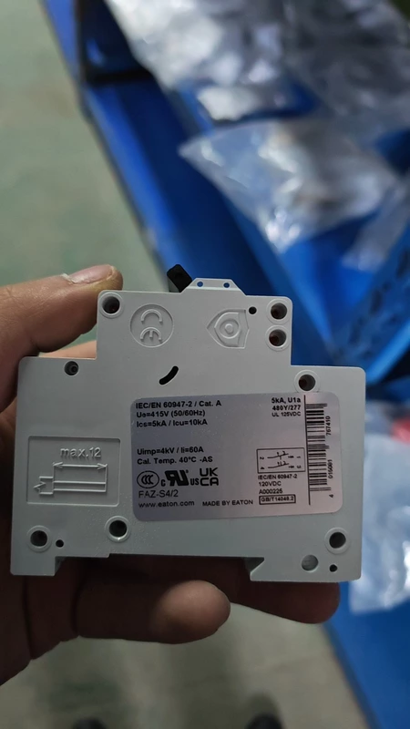 Miniature Circuit Breaker EATON FAZ-S4/2-AS - 4A 2-Pole 2 Miniature Circuit Breaker EATON FAZ-S4/2-AS - 4A 2-Pole - Image 2