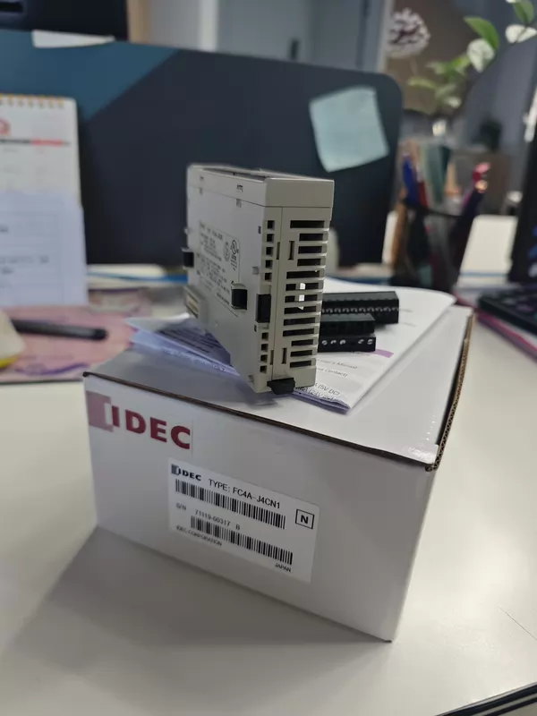 Industrial Control Expansion IDEC FC4A-J4CN1 Module for PLC 2 Industrial Control Expansion IDEC FC4A-J4CN1 Module for PLC - Image 2