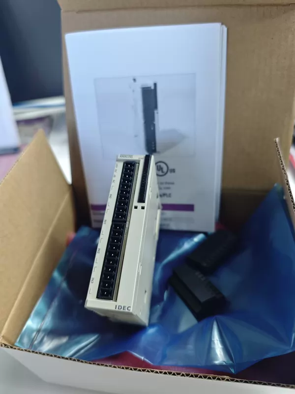 Industrial Control Expansion IDEC FC4A-J4CN1 Module for PLC 3 Industrial Control Expansion IDEC FC4A-J4CN1 Module for PLC - Image 3