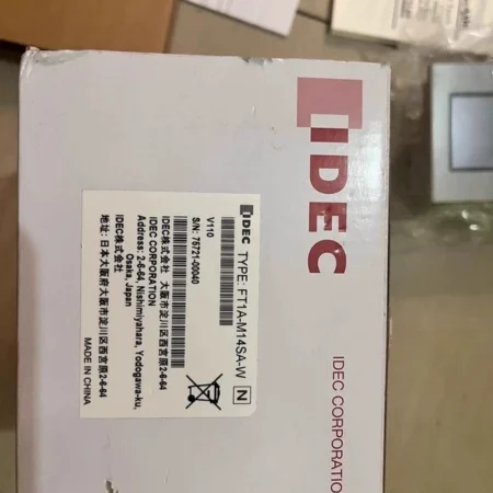 Small Machine Automation IDEC FT1A-M14SA-W Touchscreen PLC