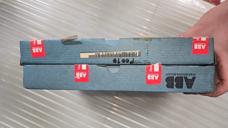 Industrial Automation ABB GJR2391500R1210 81EU01E-E Input Module 3 Industrial Automation ABB GJR2391500R1210 81EU01E-E Input Module - Image 3