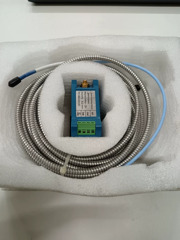 Non-Contact Metal Detection with HOUDE HD0182-A90-B00-C00 1 Non-Contact Metal Detection with HOUDE HD0182-A90-B00-C00