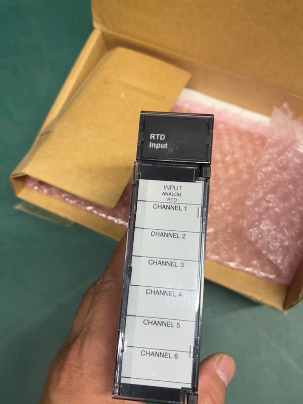 RTD Input Module GE HE693RTD600R - 6 Channel Precision 2 RTD Input Module GE HE693RTD600R - 6 Channel Precision - Image 2