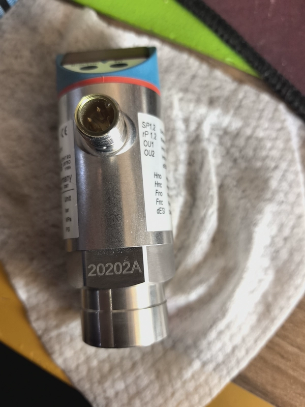 Hydraulic Pressure Monitoring with REXROTH HEDE10A1-20/400K41G24/2/V Sensor 2 Hydraulic Pressure Monitoring with REXROTH HEDE10A1-20/400K41G24/2/V Sensor - Image 2
