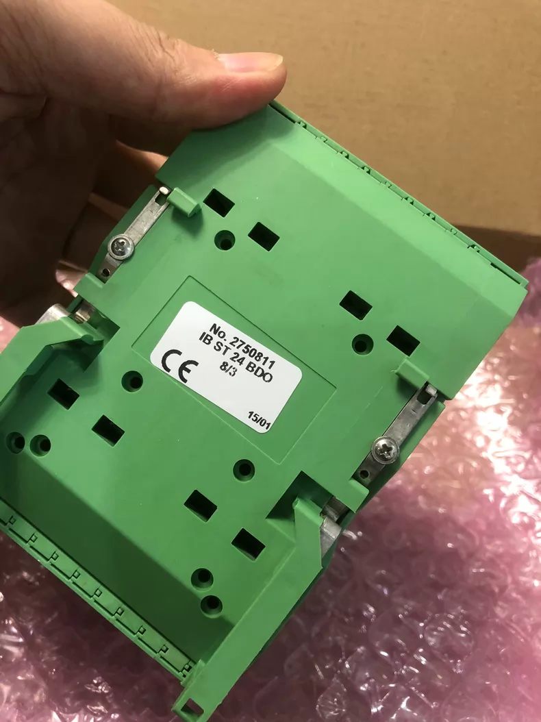 Phoenix Contact IB ST 24 BDO 8/3 2750811IB - Industrial Digital Output 1 Phoenix Contact IB ST 24 BDO 8/3 2750811IB - Industrial Digital Output