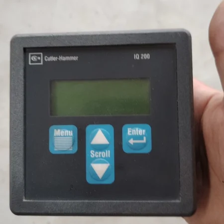 Cutler-Hammer Display Monitor IQ200 - Real-Time Data
