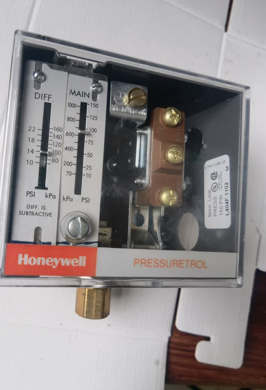 Boiler Safety Control with Honeywell L404F1102 Pressure Switch 2 Boiler Safety Control with Honeywell L404F1102 Pressure Switch - Image 2