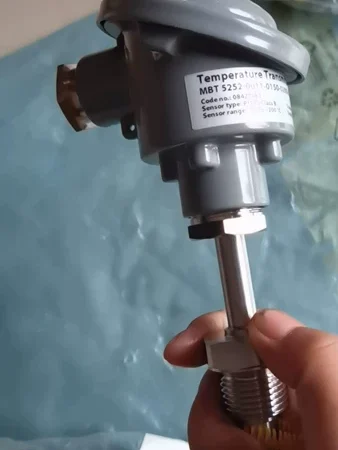 Industrial HVAC Temperature Sensor Danfoss MBT5252-0011-0150-0200-G116