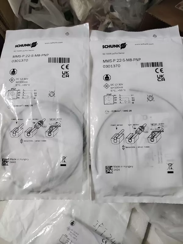 Precise Position Sensing SCHUNK MMS-P 22-S-M8-PNP Switch 1 Precise Position Sensing SCHUNK MMS-P 22-S-M8-PNP Switch