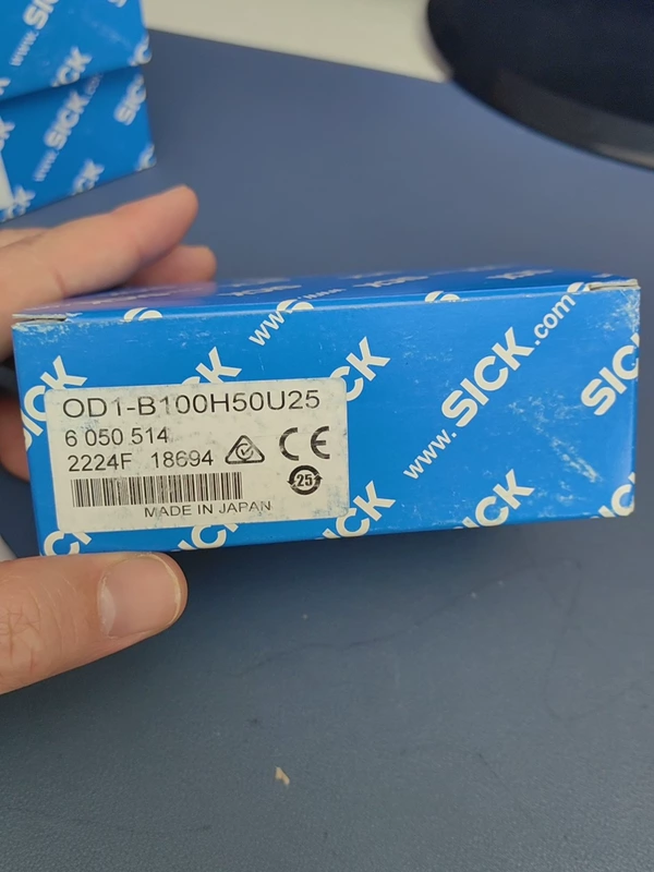 SICK OD1-B100H50U25 Displacement Sensor 50-61 chars 1 SICK OD1-B100H50U25 Displacement Sensor 50-61 chars