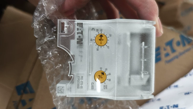 Motor Protection Circuit Breaker EATON PKE-XTU-65 XTPEXT065D 65A 2 Motor Protection Circuit Breaker EATON PKE-XTU-65 XTPEXT065D 65A - Image 2