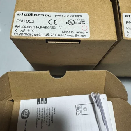 IFM Pressure Sensor PN7002 - For Industrial & Commercial Use
