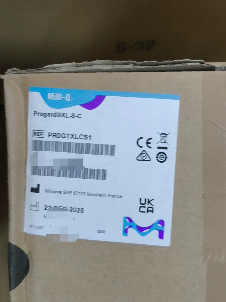 Lab Water System Pretreatment Millipore PR0GTXLCS1 Cartridge 2 Lab Water System Pretreatment Millipore PR0GTXLCS1 Cartridge - Image 2