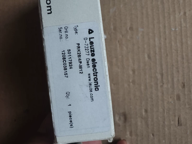 PRK28/4P-M12 50117924 Leuze Sensor for Conveyor and Packaging Lines 3 PRK28/4P-M12 50117924 Leuze Sensor for Conveyor and Packaging Lines - Image 3