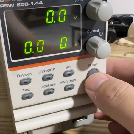GW Instek PSW-800-1.44 Power Supply - High-Quality DC Output