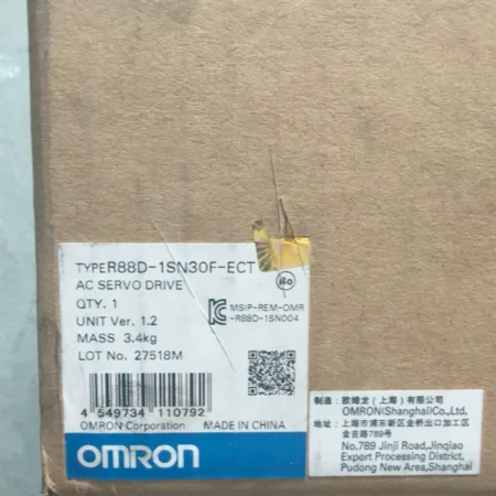 Omron R88D-1SN30F-ECT Servo Drive for Industrial Applications