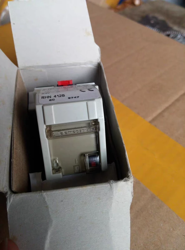 Schneider RHR419B Contactor | Industrial Electrical Control 1 Schneider RHR419B Contactor | Industrial Electrical Control